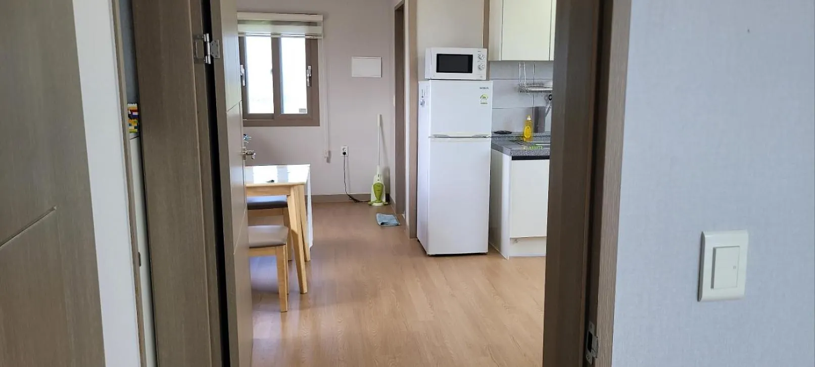 Sinchang Pungcha Coastal Road 2F Ocean View Villa Jeju Holiday home