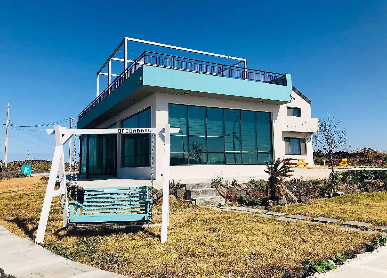 Holiday home Sinchang Pungcha Coastal Road 2F Ocean View Villa Jeju